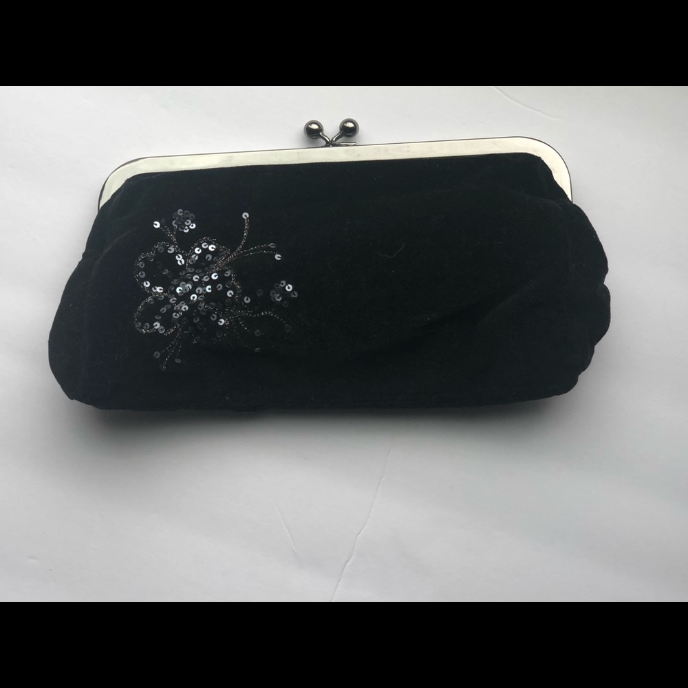 Velvet clutch with sequined flora appliqué